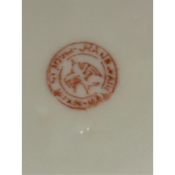 Hand Painted Japan Lusterware Creamer (8194) - Picture 7 of 11